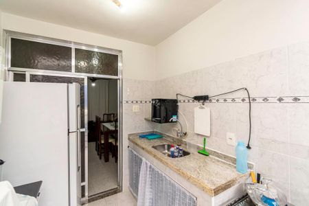 Apartamento à venda com 90m², 2 quartos e 1 vaga Apartamento à venda com 90m², 2 quartos e 1 vagaCozinha