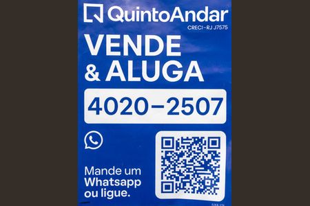 Apartamento à venda com 90m², 2 quartos e 1 vaga Apartamento à venda com 90m², 2 quartos e 1 vagaPlaca
