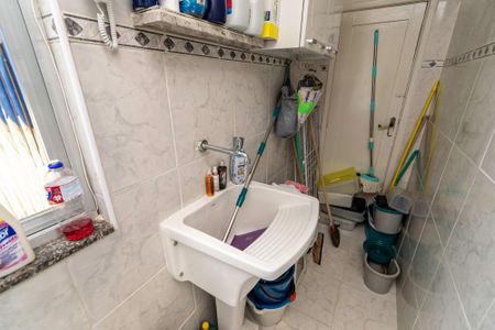 Apartamento à venda com 90m², 2 quartos e 1 vaga Apartamento à venda com 90m², 2 quartos e 1 vagaÁrea de Serviço