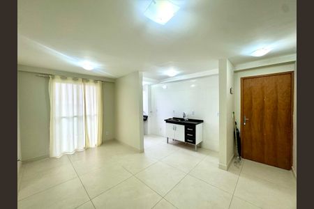 Sala de apartamento para alugar com 2 quartos, 50m² em Jardim do Triunfo, Guarulhos