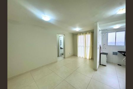 Sala de apartamento para alugar com 2 quartos, 50m² em Jardim do Triunfo, Guarulhos