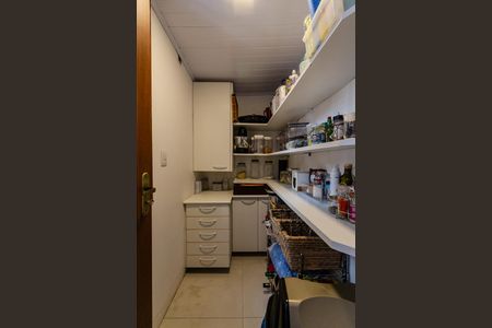 Casa de condomínio à venda com 185m², 2 quartos e 3 vagasCozinha - Armários