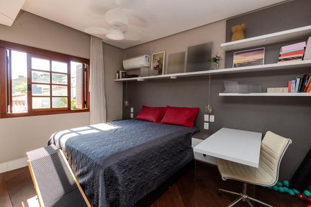 Casa de condomínio à venda com 185m², 2 quartos e 3 vagasSuíte 3