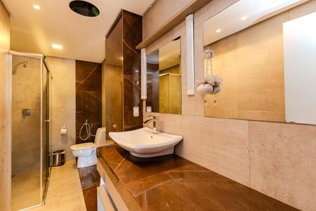 Casa de condomínio à venda com 185m², 2 quartos e 3 vagasBanheiro da Suíte 3