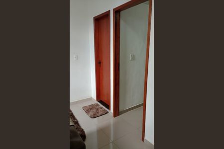 Sala de casa para alugar com 1 quarto, 31m² em Higienópolis, Rio de Janeiro