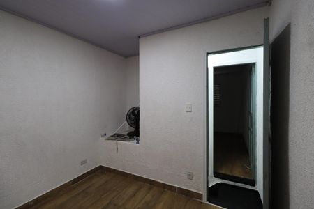 Casa para alugar com 39m², 2 quartos e 1 vagaQuarto Suíte