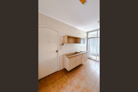 Apartamento para alugar com 110m², 3 quartos e 2 vagasCozinha