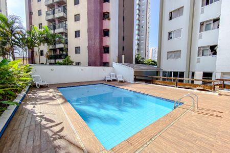 Apartamento para alugar com 110m², 3 quartos e 2 vagasÁrea comum - Piscina