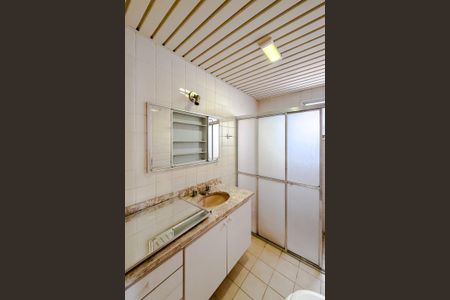 Apartamento para alugar com 110m², 3 quartos e 2 vagasBanheiro da Suíte