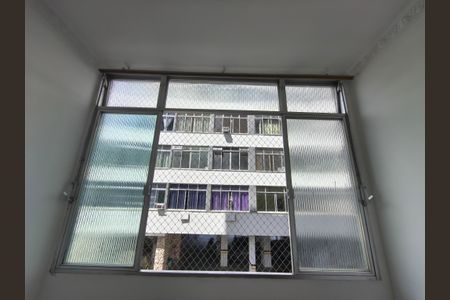 Apartamento para alugar com 59m², 2 quartos e sem vaga