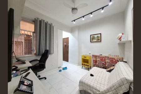 Sala de apartamento para alugar com 1 quarto, 39m² em Centro, Rio de Janeiro