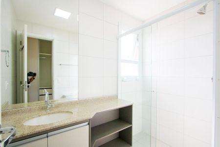 Apartamento para alugar com 88m², 3 quartos e 2 vagasBanheiro do quarto 1