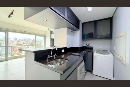Apartamento para alugar com 39m², 1 quarto e 1 vagaSala / Cozinha 