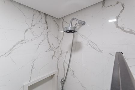 Apartamento à venda com 56m², 2 quartos e 2 vagasBanheiro Social