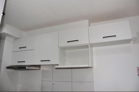Casa para alugar com 34m², 2 quartos e sem vaga Casa para alugar com 34m², 2 quartos e sem vagaDetalhe - Cozinha Americana