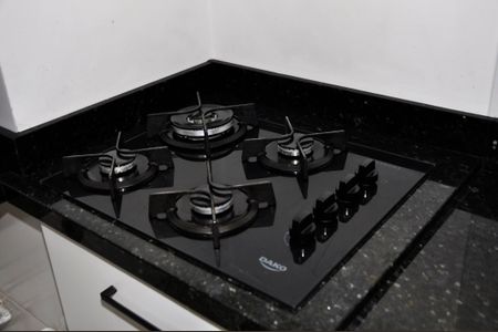 Casa para alugar com 34m², 2 quartos e sem vaga Casa para alugar com 34m², 2 quartos e sem vagaDetalhe - Cozinha Americana