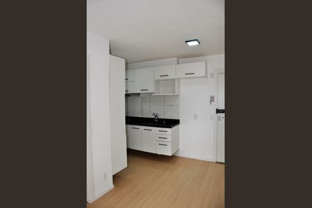 Detalhe - Sala de casa para alugar com 2 quartos, 34m² em Vila Pirituba, São Paulo