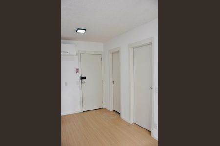 Detalhe - Sala de casa para alugar com 2 quartos, 34m² em Vila Pirituba, São Paulo