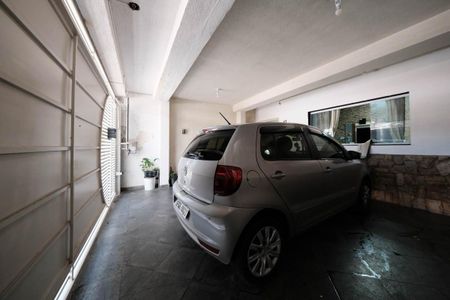Casa à venda com 180m², 5 quartos e 3 vagasGaragem