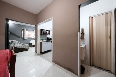 Sala/Cozinha de casa à venda com 5 quartos, 180m² em Conjunto Habitacional Padre Jose de Anchieta, São Paulo