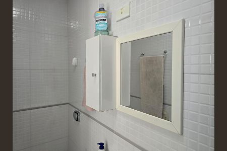 Casa à venda com 261m², 4 quartos e 2 vagas Casa à venda com 261m², 4 quartos e 2 vagasBanheiro da Suíte 3