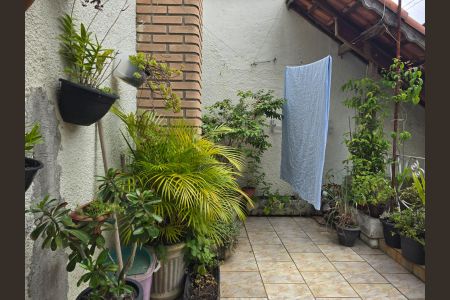 Casa à venda com 261m², 4 quartos e 2 vagas Casa à venda com 261m², 4 quartos e 2 vagasVaranda da Suíte 3