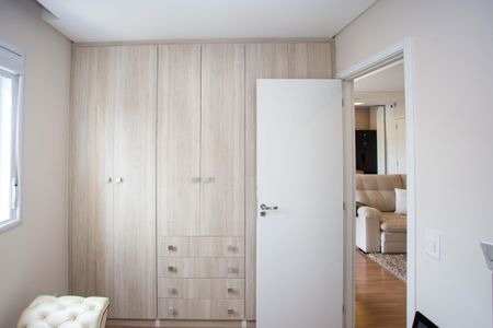 Apartamento à venda com 53m², 2 quartos e 1 vagaQuarto 2