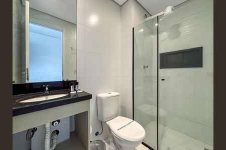 Banheiro de apartamento para alugar com 1 quarto, 27m² em Tatuapé, São Paulo