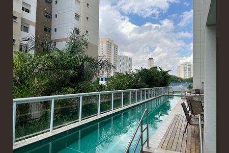 Apartamento para alugar com 46m², 1 quarto e 1 vagaÁrea comum - Piscina