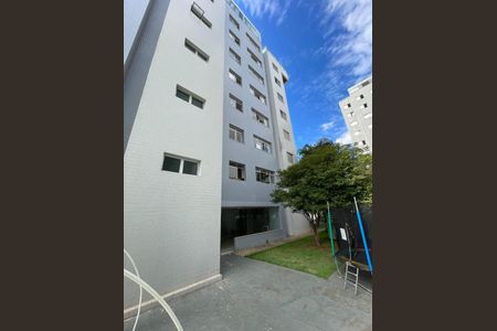 Apartamento à venda com 125m², 3 quartos e 2 vagasFoto 02