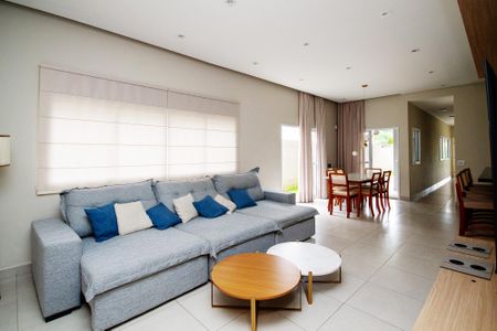 Sala de casa para alugar com 3 quartos, 160m² em Jardim Colibri, Cotia