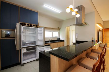 Casa de condomínio para alugar com 160m², 3 quartos e 3 vagas Casa de condomínio para alugar com 160m², 3 quartos e 3 vagasCozinha