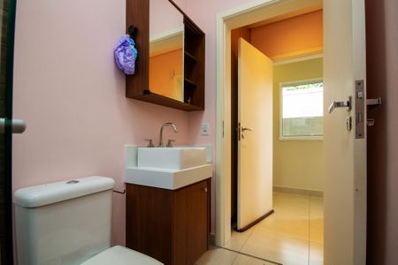 Casa de condomínio para alugar com 160m², 3 quartos e 3 vagas Casa de condomínio para alugar com 160m², 3 quartos e 3 vagasBanheiro Quarto 2