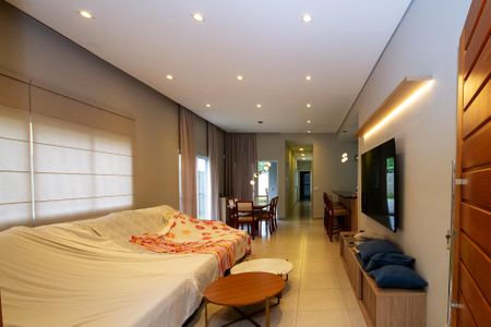 Entrada de casa de condomínio para alugar com 3 quartos, 160m² em Jardim Colibri, Cotia