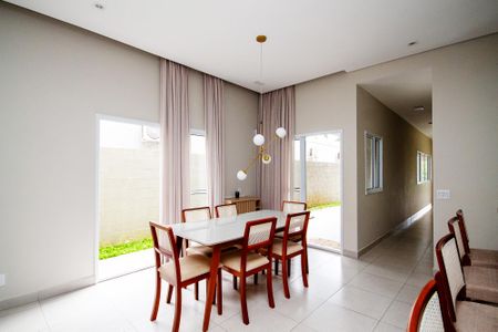 Sala Jantar de casa para alugar com 3 quartos, 160m² em Jardim Colibri, Cotia