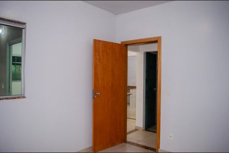 Casa para alugar com 2 quartos, 75m² em Residencial Vale do Araguaia, Goiânia