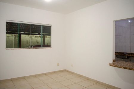 Casa para alugar com 2 quartos, 75m² em Residencial Vale do Araguaia, Goiânia