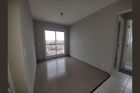 Apartamento para alugar com 2 quartos, 39m² em Parque Maria Luiza, São Paulo