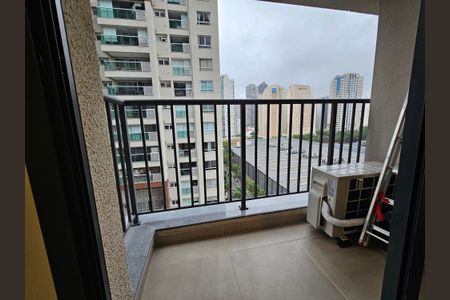 Studio para alugar com 31m², 1 quarto e sem vaga Studio para alugar com 31m², 1 quarto e sem vagaSacada