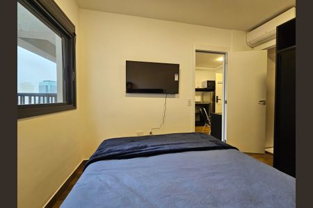 Quarto de kitnet/studio para alugar com 1 quarto, 31m² em Vila Cordeiro, São Paulo