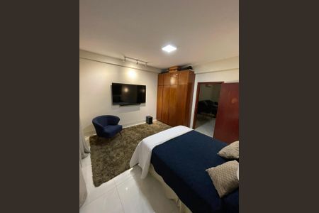 Apartamento para alugar com 100m², 3 quartos e sem vagaQuarto