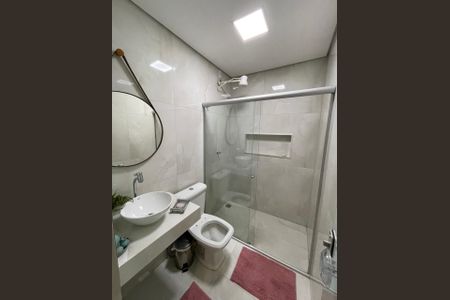 Apartamento para alugar com 100m², 3 quartos e sem vagaBanheiro