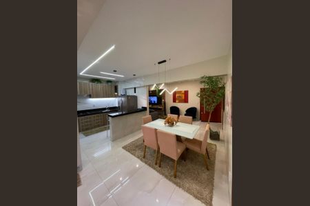 Sala de jantar de apartamento para alugar com 3 quartos, 100m² em Setor Campinas, Goiânia