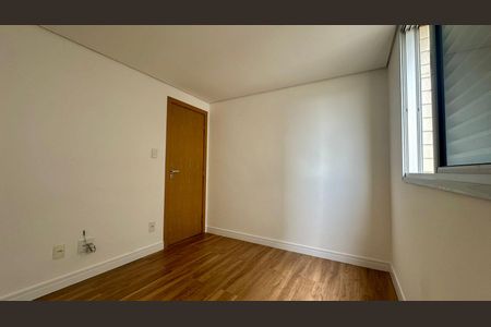 Quarto  de apartamento à venda com 3 quartos, 136m² em Prado, Belo Horizonte
