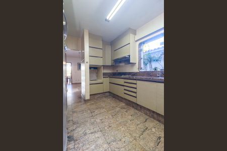 Cozinha de casa para alugar com 4 quartos, 559m² em Brooklin, São Paulo