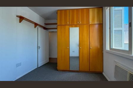 Quarto 2 de apartamento para alugar com 2 quartos, 60m² em Independência, Porto Alegre