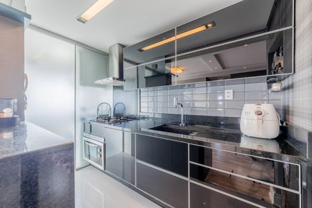 Cozinha  de apartamento para alugar com 2 quartos, 58m² em Passo d’Areia, Porto Alegre