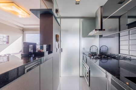 Apartamento para alugar com 58m², 2 quartos e 2 vagasCozinha 