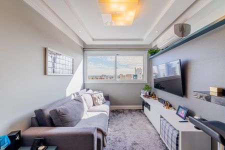 Sala  de apartamento para alugar com 2 quartos, 58m² em Passo d’Areia, Porto Alegre