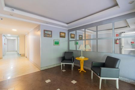 Apartamento para alugar com 47m², 1 quarto e 2 vagasHall social